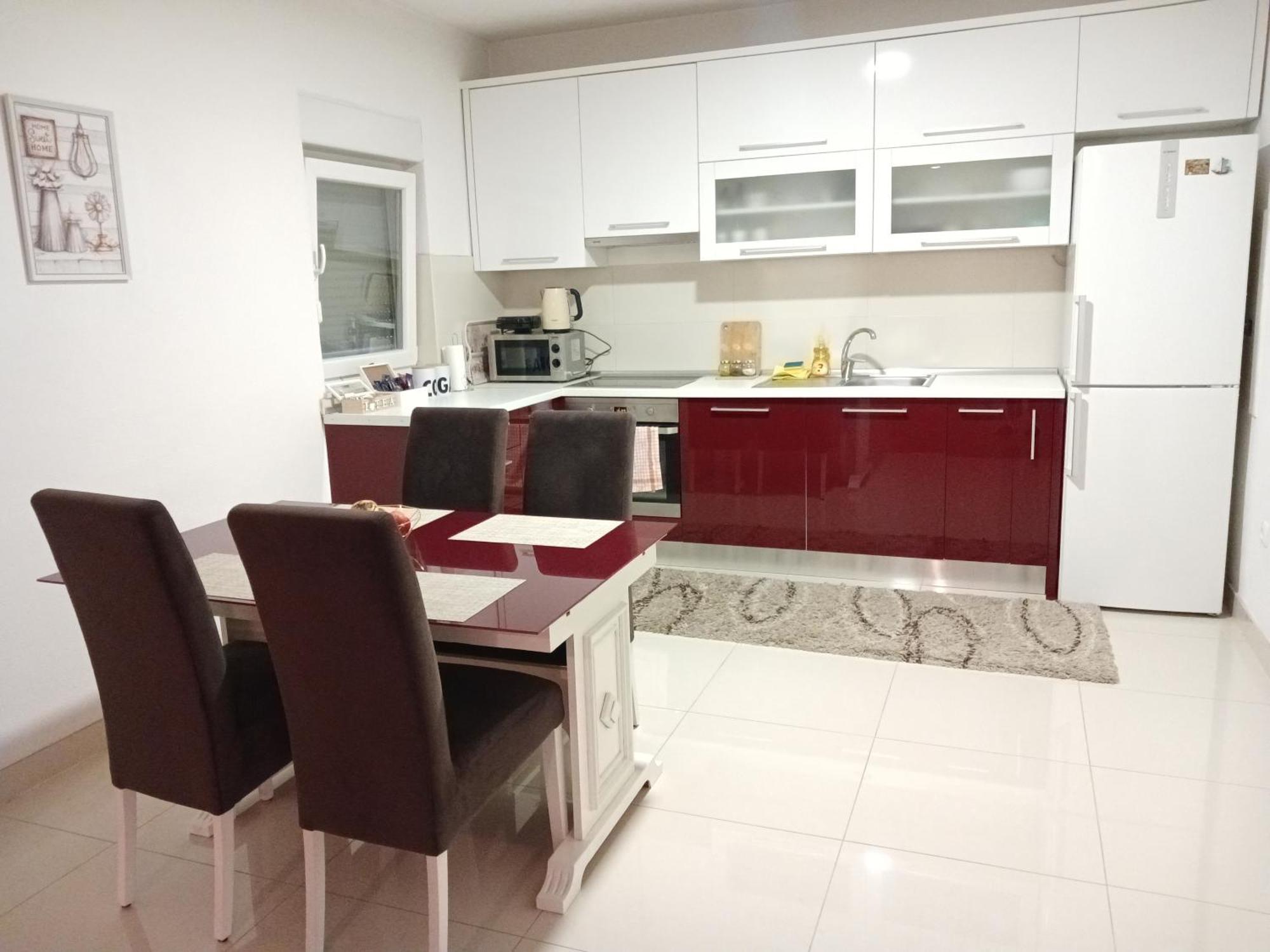 Apartman Villa Vita ชาพลินา ภายนอก รูปภาพ